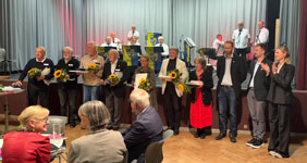 Auszeichnung der sieben Gründungsmitglieder mit einem Sonderehrenpreis (Foto: Max Menke)
